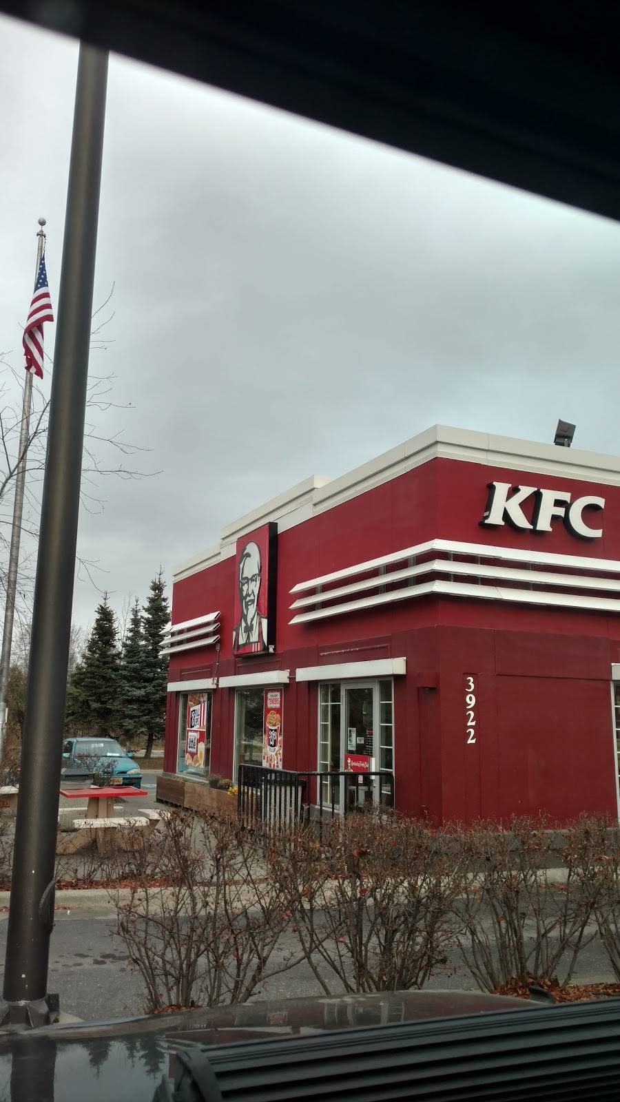 KFC | restaurant | 3922 San Jeronimo Street, Anchorage, AK 99508, USA | 9073337733 OR +1 907-333-7733