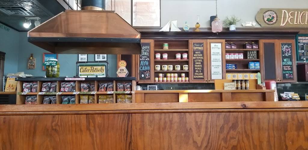 Potbelly Sandwich Shop | restaurant | 899 W Main St, Lake Geneva, WI 53147, USA | 2622484663 OR +1 262-248-4663