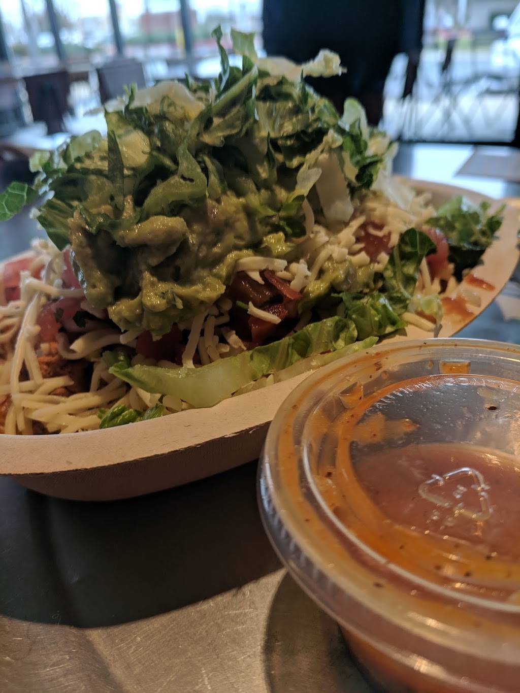 Chipotle Mexican Grill | restaurant | 7030 Youree Dr, Shreveport, LA 71105, USA | 3187988896 OR +1 318-798-8896