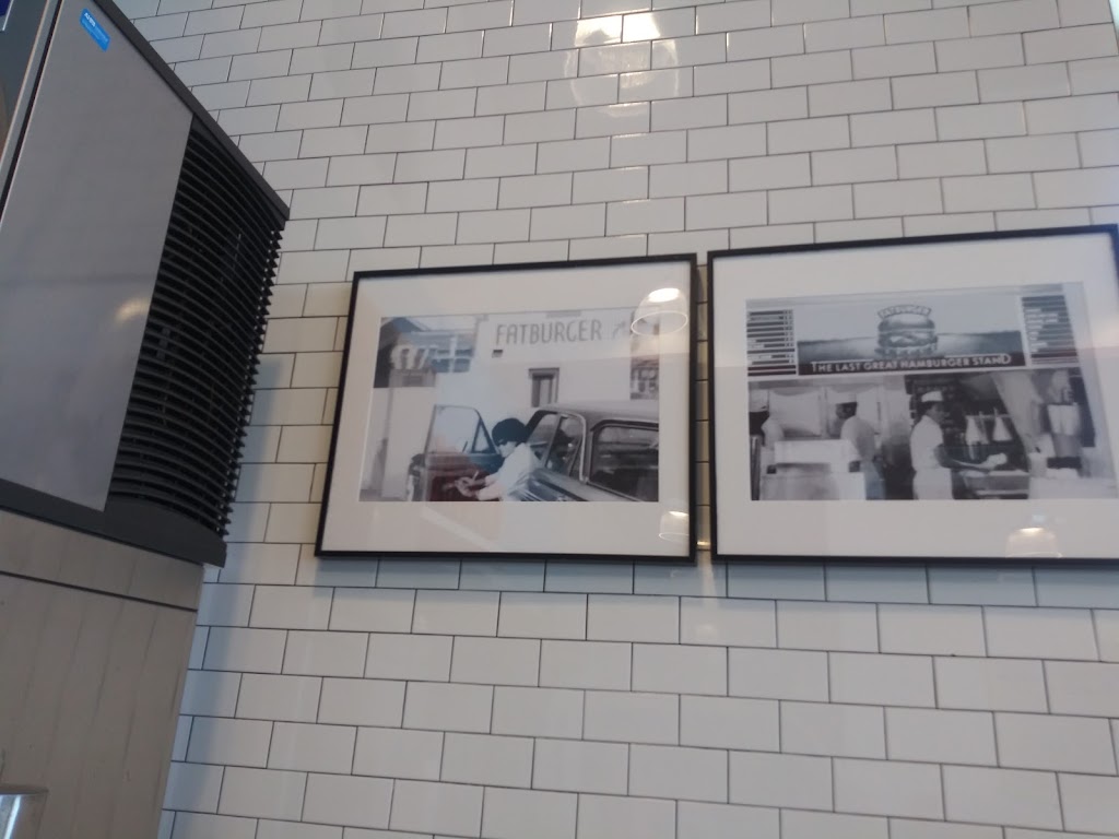 Fatburger & Buffalos Express | meal takeaway | 1961 Walters Rd, Suisun City, CA 94585, USA | 7076399968 OR +1 707-639-9968