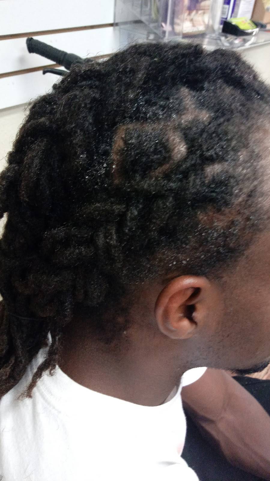 Oremi Hair Braiders and Barbers | restaurant | 7914 Culebra Rd Ste 116, San Antonio, TX 78251, USA | 2106804500 OR +1 210-680-4500