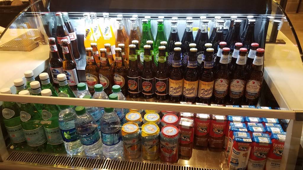 MOD Pizza | restaurant | 160 W Town Square Way #100, Oak Creek, WI 53154, USA | 2623300027 OR +1 262-330-0027