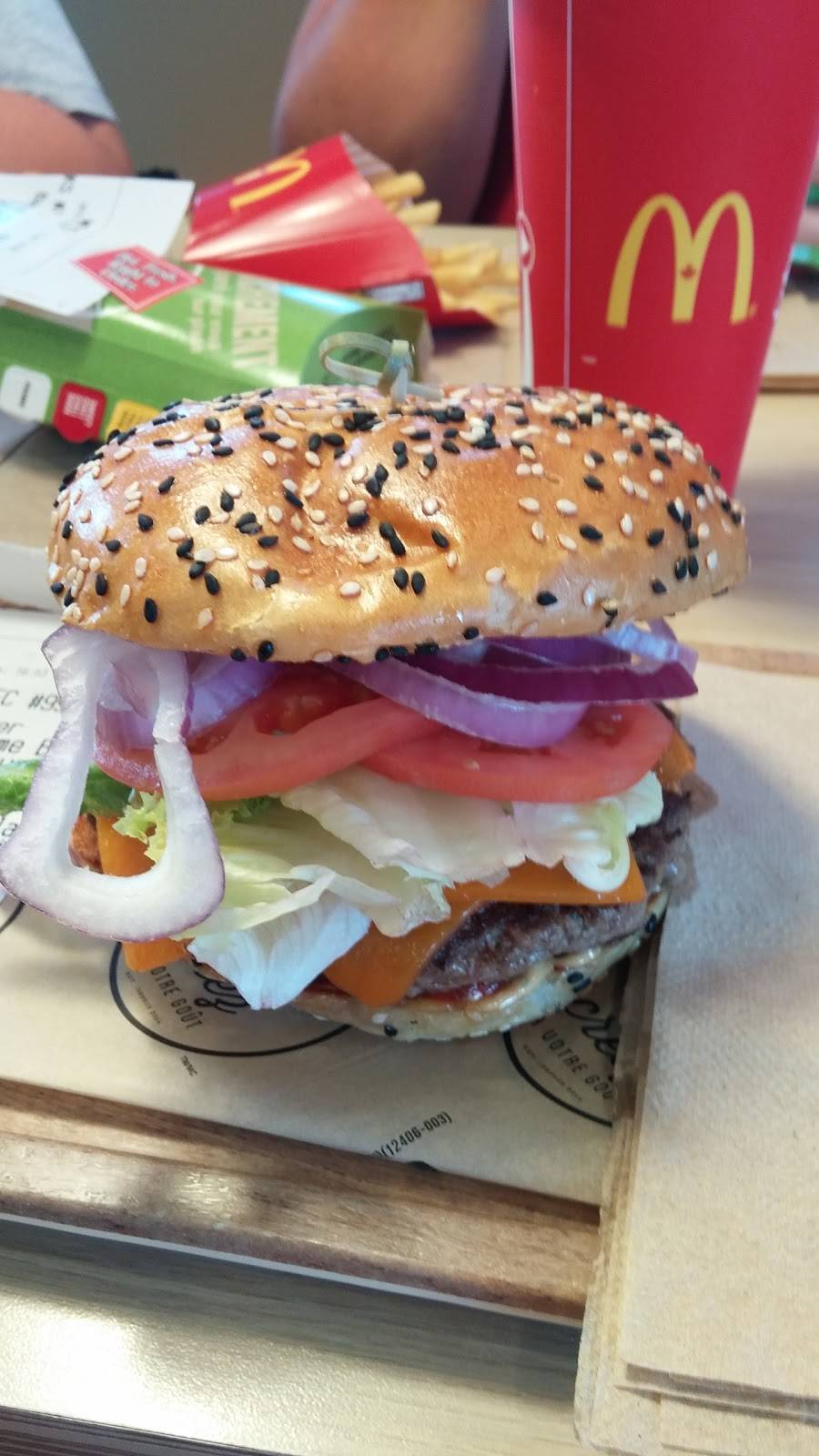 McDonalds | cafe | 4748 Ontario St, Beamsville, ON L0R 1B3, Canada | 9055633331 OR +1 905-563-3331