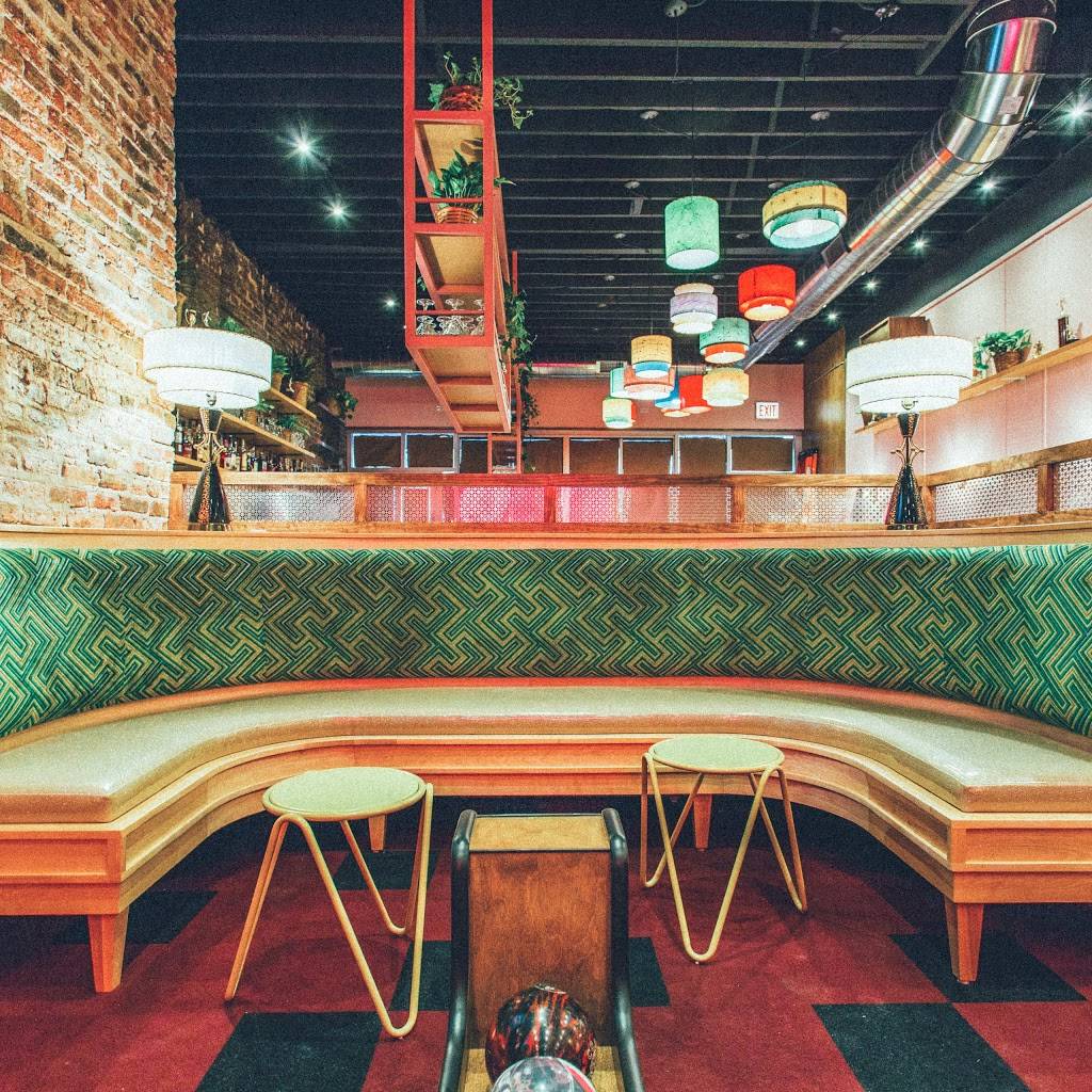 The Pink Squirrel | restaurant | 2414 N Milwaukee Ave, Chicago, IL 60647, USA | 7739048185 OR +1 773-904-8185