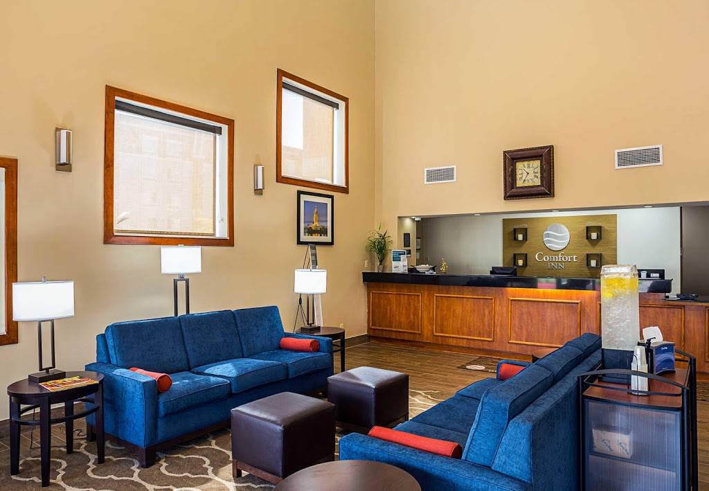 Comfort Inn | restaurant | 4924 Constitution Ave, Baton Rouge, LA 70808, USA | 2255905186 OR +1 225-590-5186