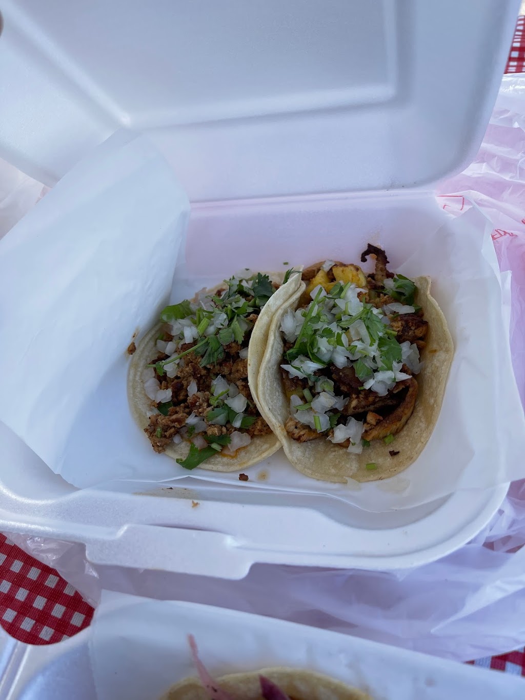 Taco Bus Miami Shop | meal takeaway | 14127 SW 142nd Ave, Miami, FL 33186, USA | 7863327361 OR +1 786-332-7361