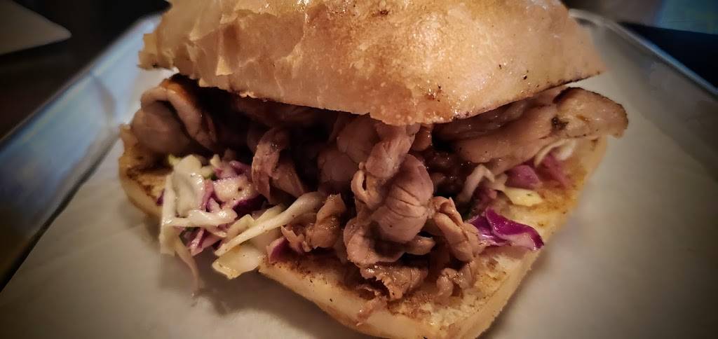 Smoqehouse, | restaurant | 6112 S Tamiami Trail, Sarasota, FL 34231, USA | 9419239090 OR +1 941-923-9090