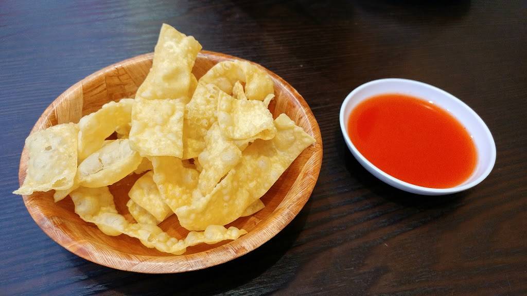 iWok Chinese Restaurant | restaurant | 1459 E H St, Chula Vista, CA 91910, USA | 6194215464 OR +1 619-421-5464