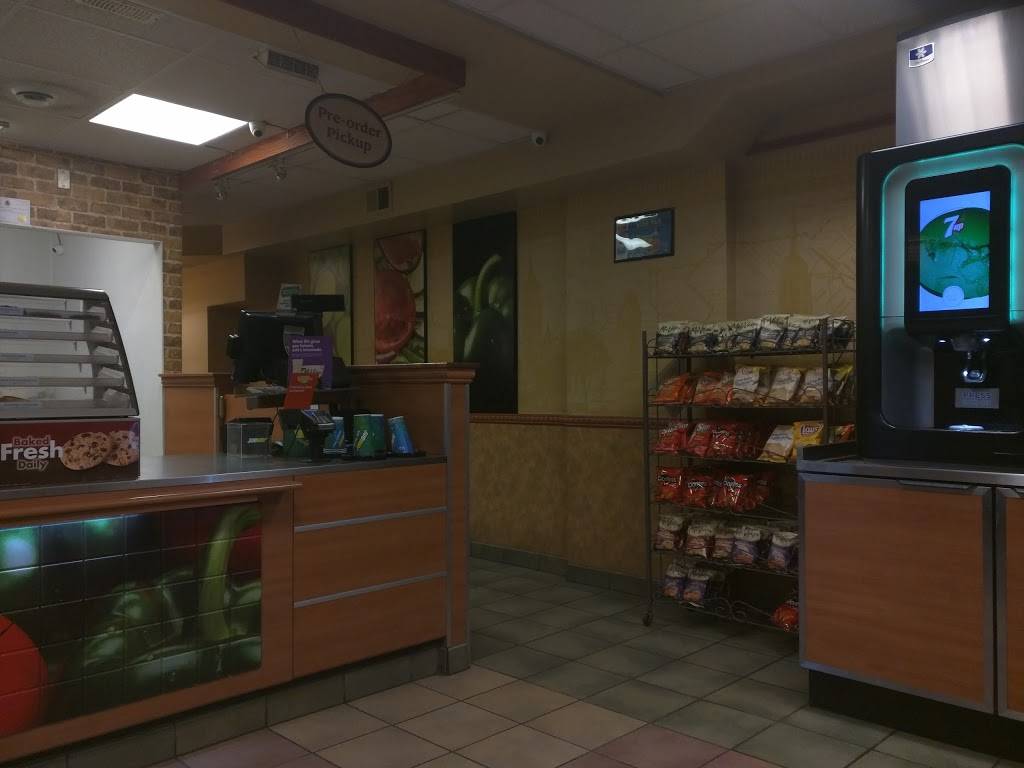 Subway | restaurant | 936 E Main St Unit 2, Welland, ON L3B 3Y9, Canada | 2898207068 OR +1 289-820-7068