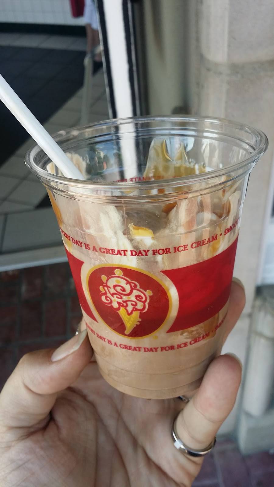 Seal Beach Grill | restaurant | 101 Main St, Seal Beach, CA 90740, USA | 5627949393 OR +1 562-794-9393