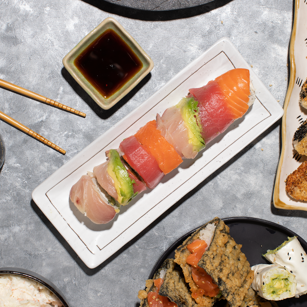 Kumi West Loop | meal takeaway | 945 W Randolph St, Chicago, IL 60607, USA | 3122269919 OR +1 312-226-9919