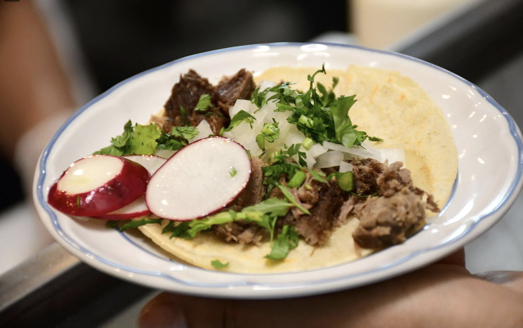 Antojitos Oaxaca | restaurant | 109 Railroad St, Lee, MA 01238, USA | 4133945895 OR +1 413-394-5895