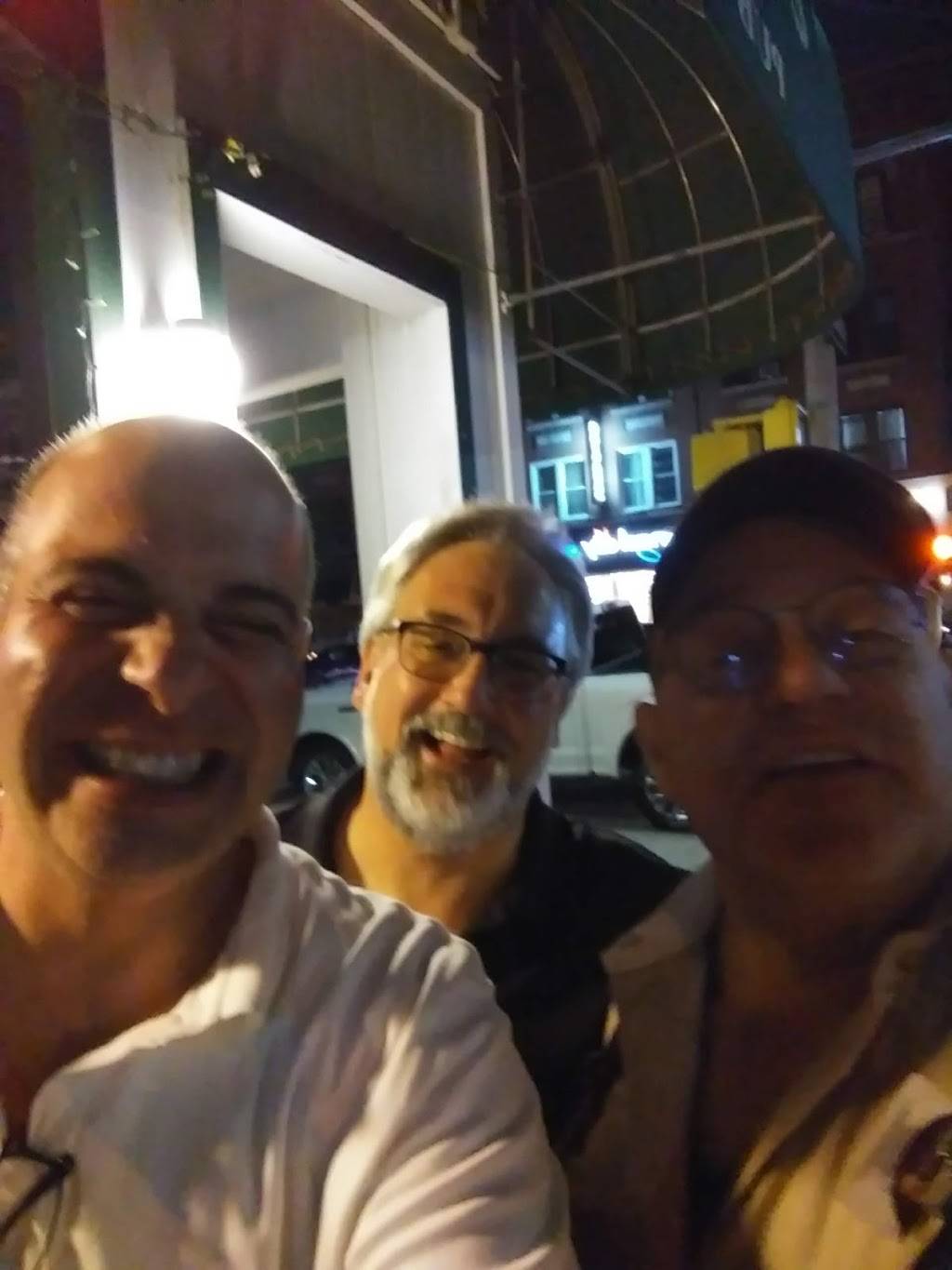 OSullivans | restaurant | 8902 3rd Ave, Brooklyn, NY 11209, USA | 7187459619 OR +1 718-745-9619