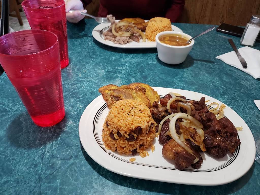 Latin Corner Tu Esquina Latina | restaurant | 15525 Shady Hills Rd, Spring Hill, FL 34610, USA | 7273790608 OR +1 727-379-0608