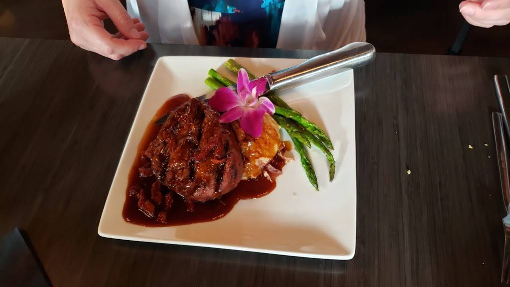 Black Cat Bistro | restaurant | 115 Albert St, East Lansing, MI 48823, USA | 5175803821 OR +1 517-580-3821