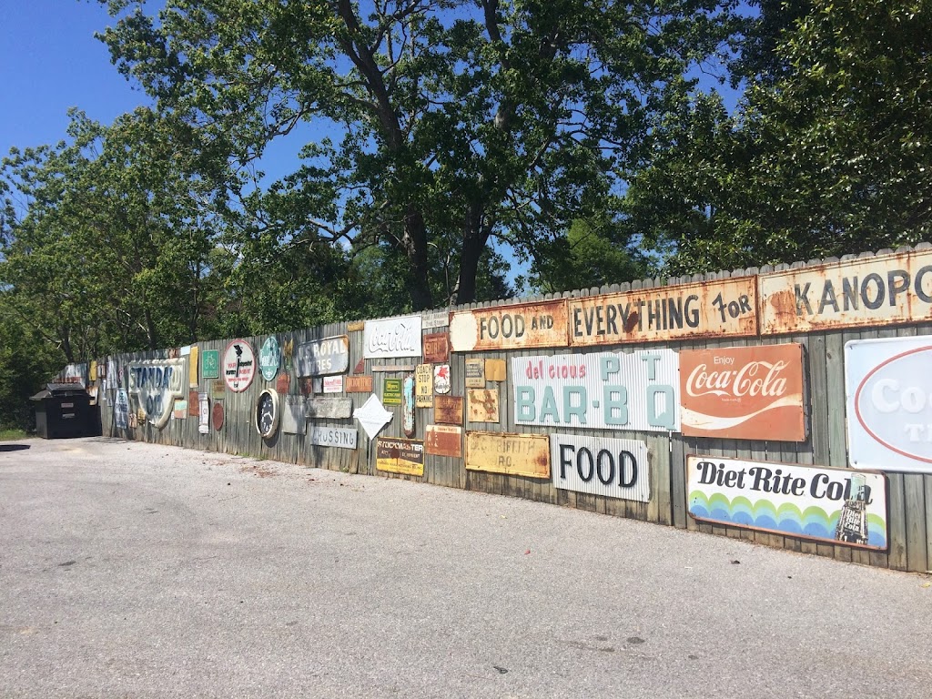 Laurel Hill Grill | restaurant | 8196 FL-85, Laurel Hill, FL 32567, USA | 8506523222 OR +1 850-652-3222