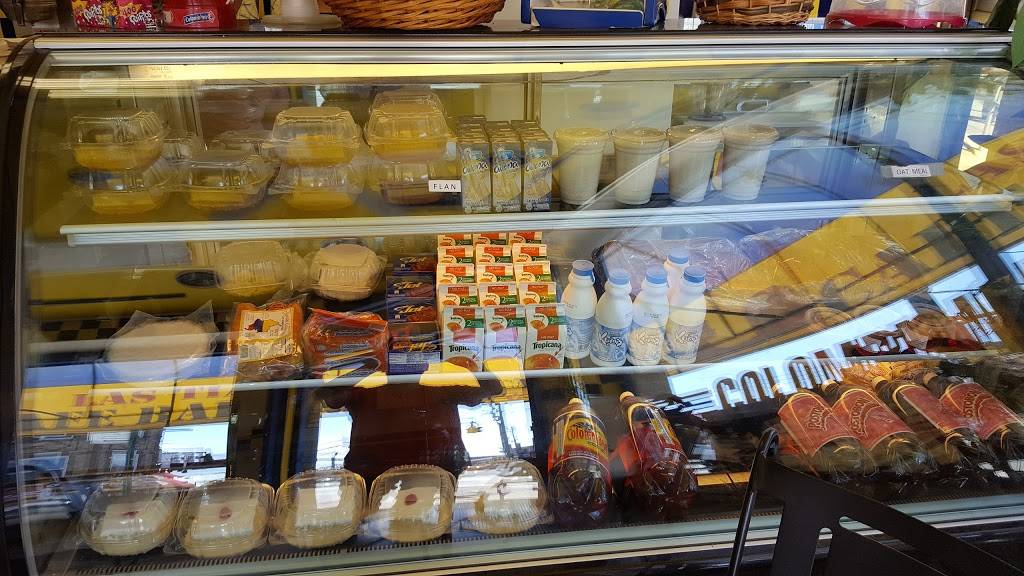 Las Tias | bakery | 74-01 Metropolitan Ave, Middle Village, NY 11379, USA | 7184163888 OR +1 718-416-3888