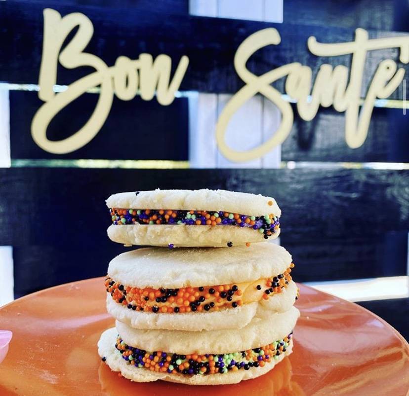 Arnauds Bon Sante | bakery | 2619 Montgomery Rd, Huntsville, TX 77340, USA | 9364933329 OR +1 936-493-3329