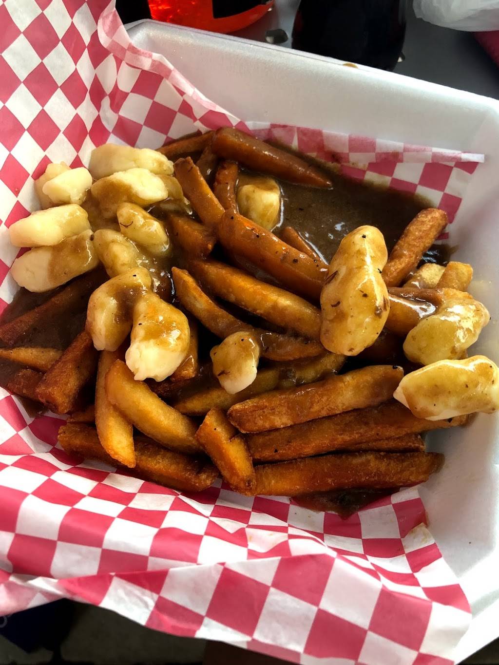 BottleDog Bites & Brews | restaurant | 8306 Chapel Hill Rd, Cary, NC 27513, USA | 9196945377 OR +1 919-694-5377