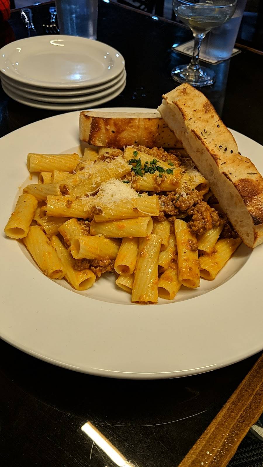 Stage76 | Kitchen and Bar | restaurant | 7600 Fair Oaks Blvd, Carmichael, CA 95608, USA | 9166928810 OR +1 916-692-8810