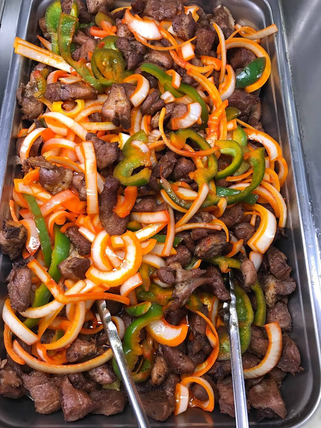 Lechonera Latina | cafe | 11229 E Colonial Dr #110, Orlando, FL 32817, USA | 4072076903 OR +1 407-207-6903