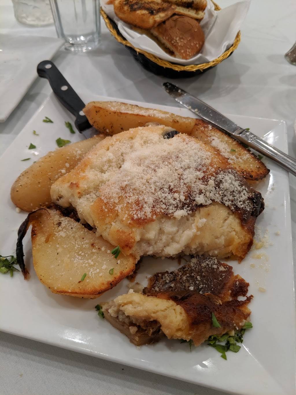 Dionysos Restaurant | restaurant | 23-15 31st St, Astoria, NY 11105, USA | 7189323231 OR +1 718-932-3231