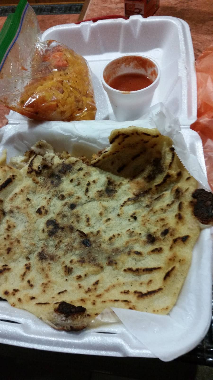 La Pupusa Loca | restaurant | 309 S Sterling Blvd, Sterling, VA 20164, USA | 7034210801 OR +1 703-421-0801