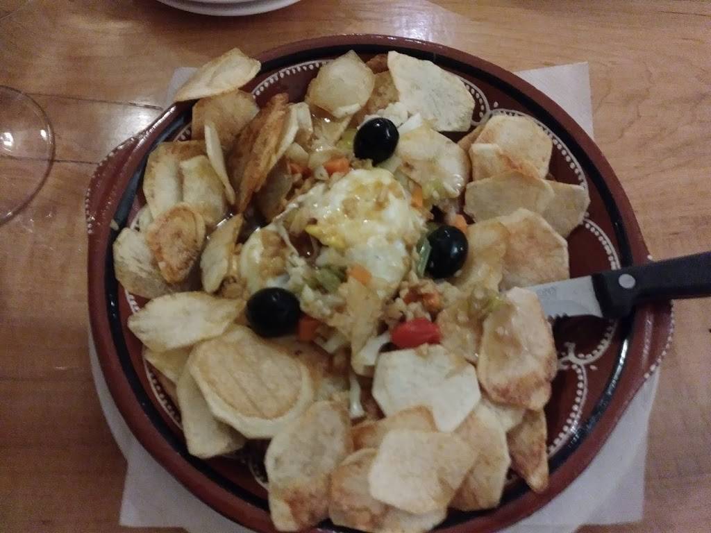 Brasa Pub & Restaurant | restaurant | 4542, 1439 Madison Ave, Bridgeport, CT 06606, USA | 2033380203 OR +1 203-338-0203