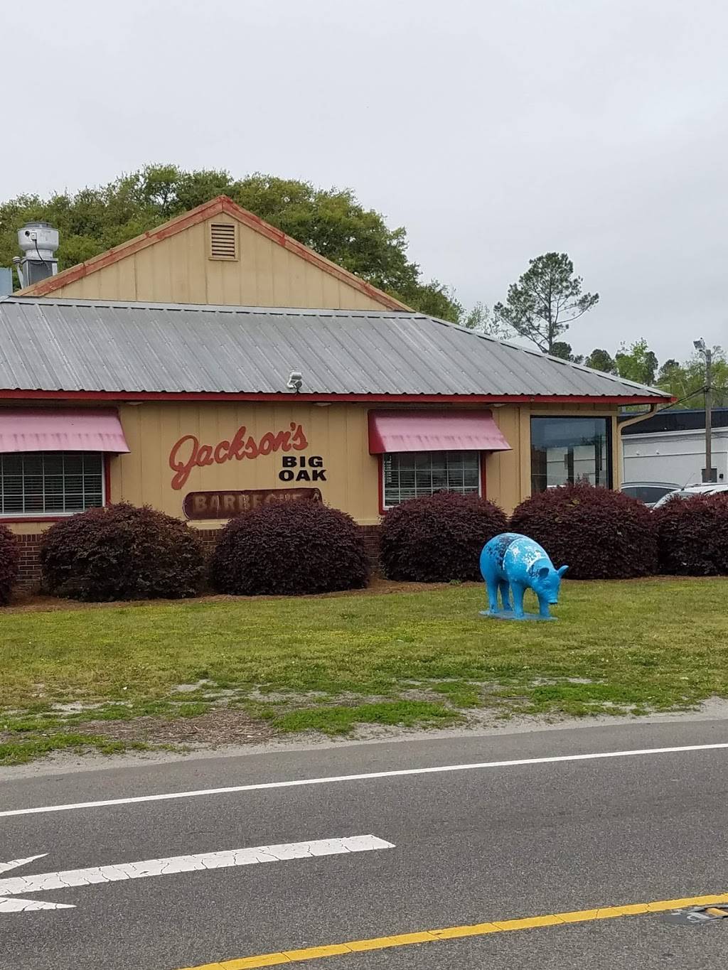 Jacksons Big Oak Barbecue | restaurant | 920 S Kerr Ave, Wilmington, NC 28403, USA | 9107991581 OR +1 910-799-1581