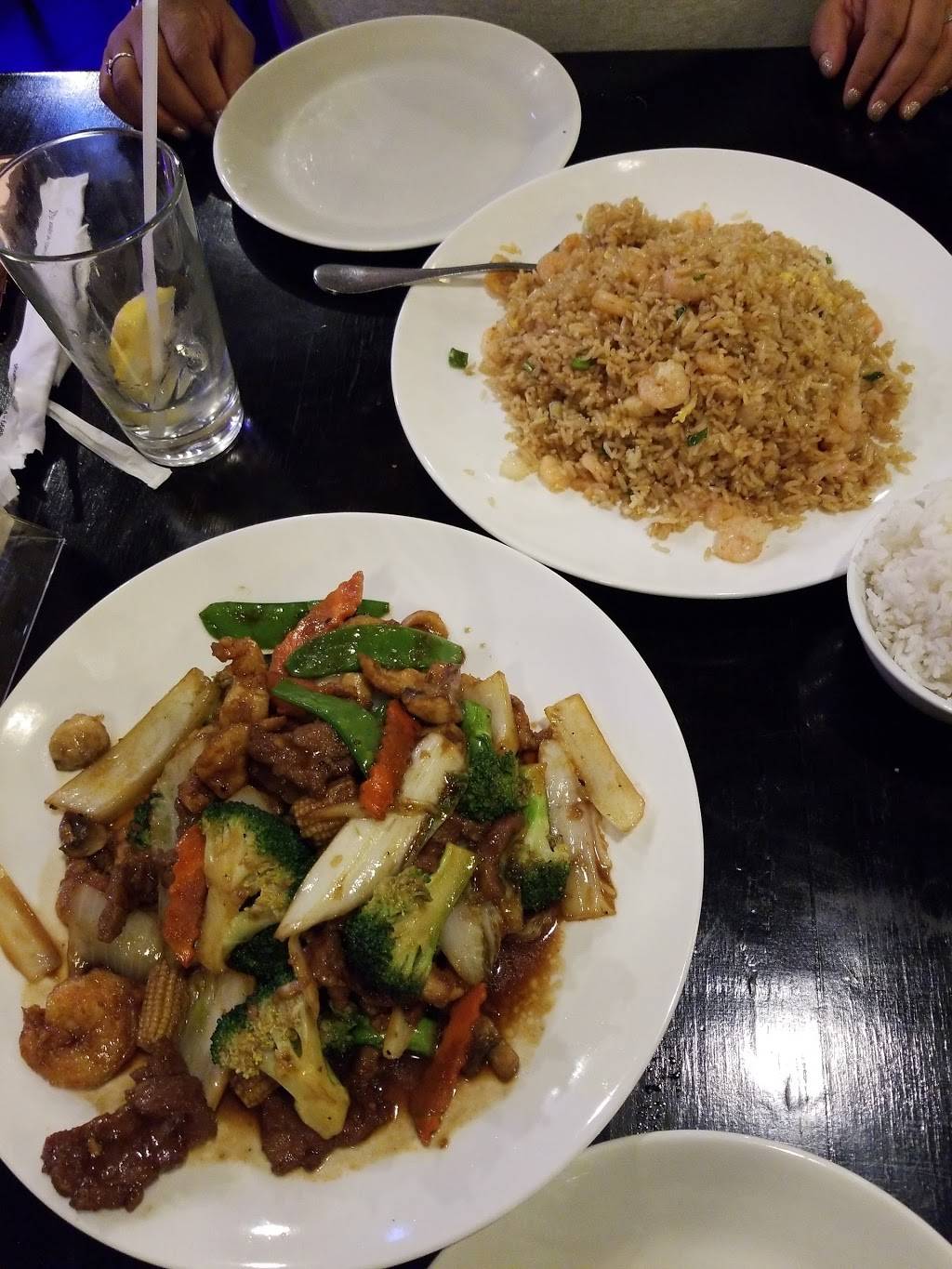 Mason Wok and Sushi | restaurant | 2735 US-34, Oswego, IL 60543, USA | 6305546688 OR +1 630-554-6688