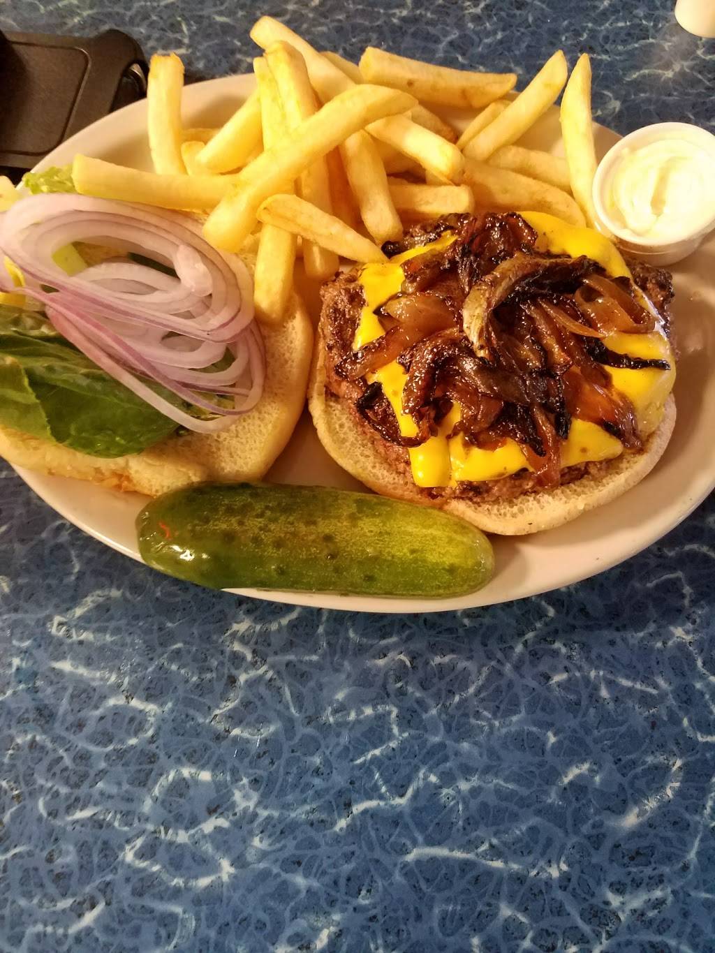 Hilarys Restaurant and Royal Deli | restaurant | 630 Royal Palm Beach Blvd # 2, Royal Palm Beach, FL 33411, USA | 5617907301 OR +1 561-790-7301