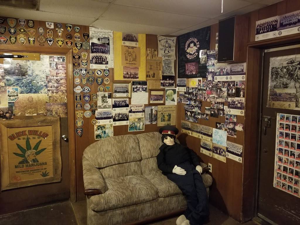 Pams No 1 | restaurant | 4344 US-17, Brunswick, GA 31525, USA | 9122644594 OR +1 912-264-4594