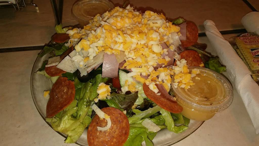 Bettys Pizza & Subs | restaurant | 319 Wynnwood Ave, Melrose, FL 32666, USA | 3524755717 OR +1 352-475-5717