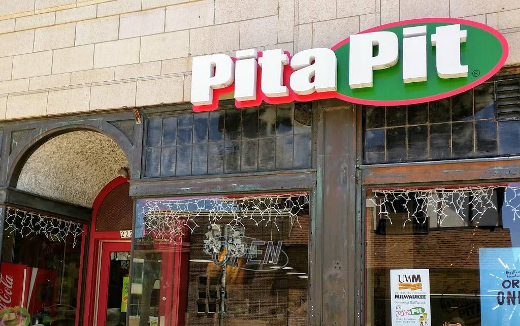 Pita Pit | restaurant | 2224 N Farwell Ave, Milwaukee, WI 53202, USA | 4147272720 OR +1 414-727-2720