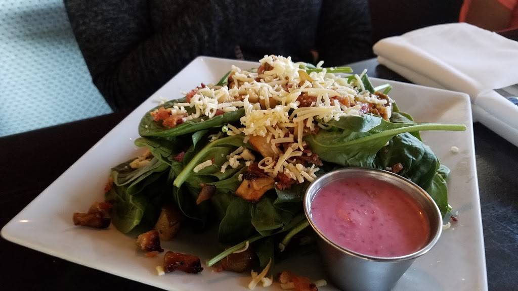 The Bridge Tender | restaurant | 1414 Airlie Rd, Wilmington, NC 28403, USA | 9102564519 OR +1 910-256-4519