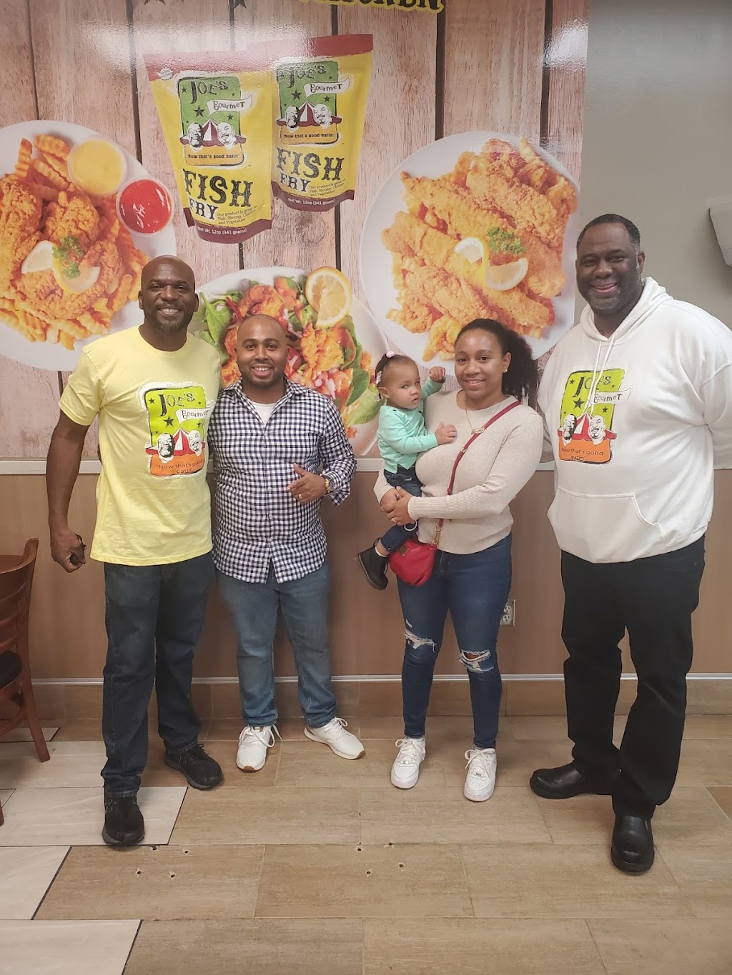 Joes Gourmet Fish and Chicken College Park | restaurant | Inside Walmart, 6149 Old National Hwy, Atlanta, GA 30349, USA | 6788846163 OR +1 678-884-6163