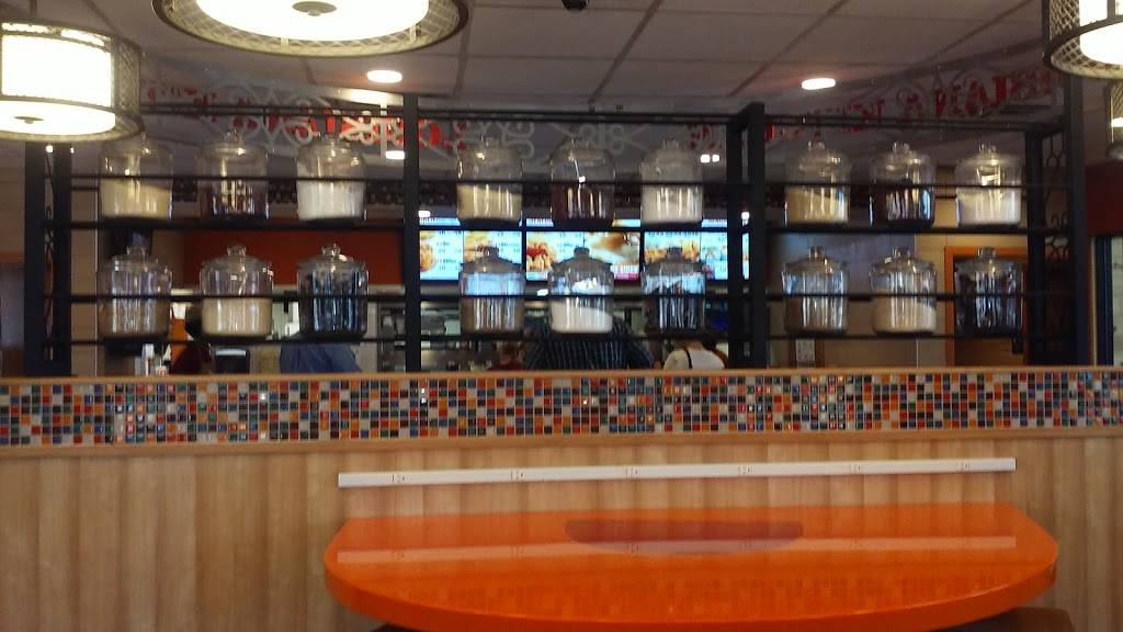 Popeyes Louisiana Kitchen | restaurant | 809 Highway 51 N, Covington, TN 38019, USA | 9014765631 OR +1 901-476-5631
