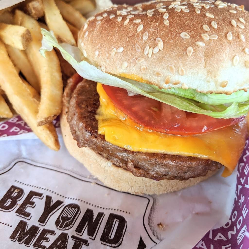 A&W Canada | restaurant | 1129 Princess St, Kingston, ON K7M 3E1, Canada | 6137678221 OR +1 613-767-8221