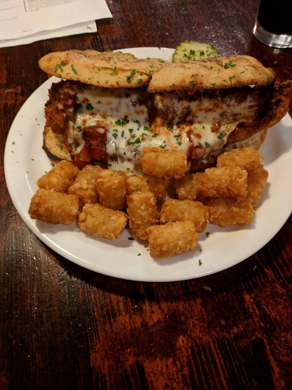 The Stein & Vine | restaurant | 827 W Bloomingdale Ave, Brandon, FL 33511, USA | 8136554786 OR +1 813-655-4786