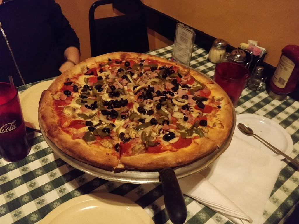 Bella Italian Restaurant | restaurant | 401 E Main St, Bedford, VA 24523, USA | 5405876677 OR +1 540-587-6677