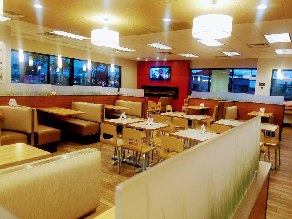Wendys | restaurant | 4902 E Ray Rd, Phoenix, AZ 85044, USA | 4808938806 OR +1 480-893-8806