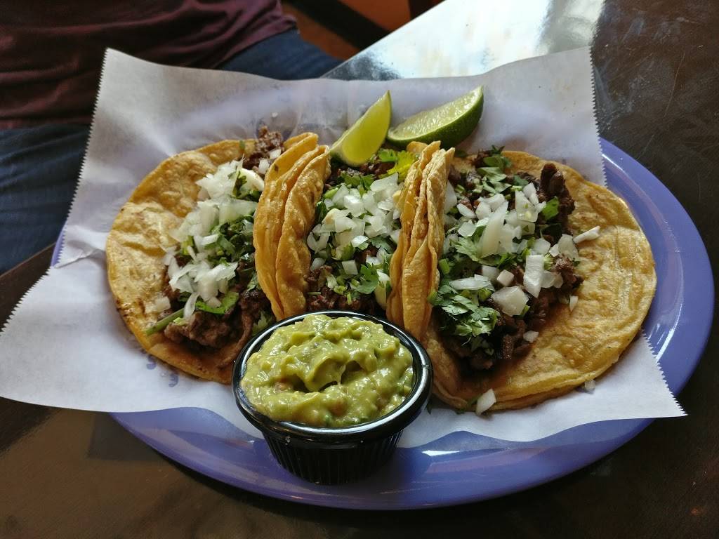 Los Gemelos Restaurant | restaurant | 244 W Gilman St, Madison, WI 53706, USA | 6084676999 OR +1 608-467-6999