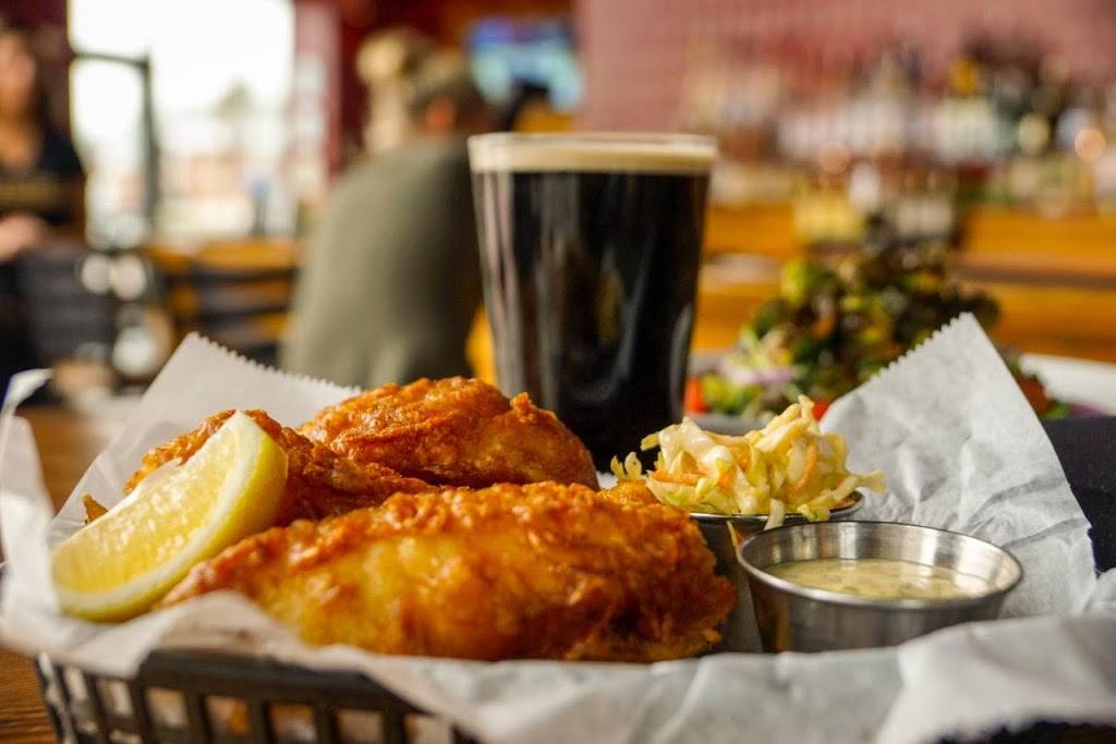 Quinns | restaurant | 1724-1744 Wilson Blvd, Arlington, VA 22209, USA | 7036403566 OR +1 703-640-3566