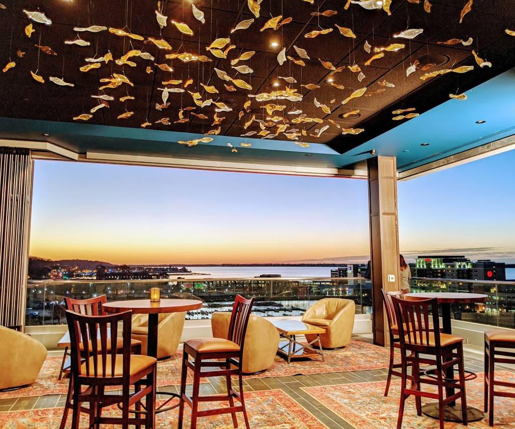 Olivers Rooftop | restaurant | 130 E Front St, Erie, PA 16507, USA | 8149209666 OR +1 814-920-9666