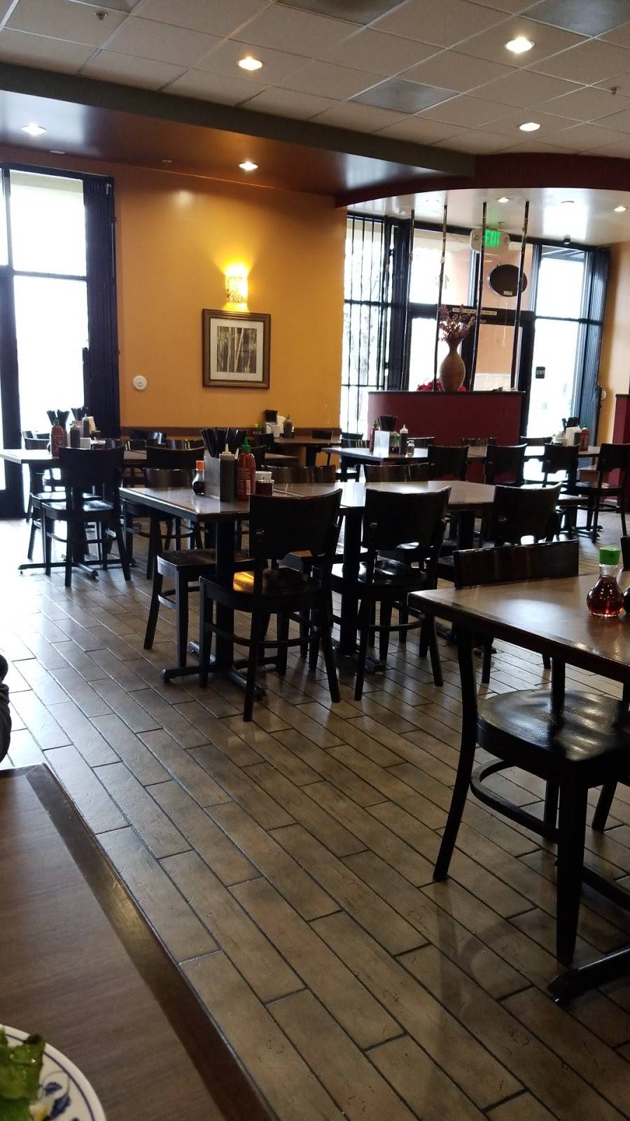 Pho Tau Bay Silver Creek | restaurant | 3005 Silver Creek Rd, San Jose, CA 95121, USA | 4082232304 OR +1 408-223-2304