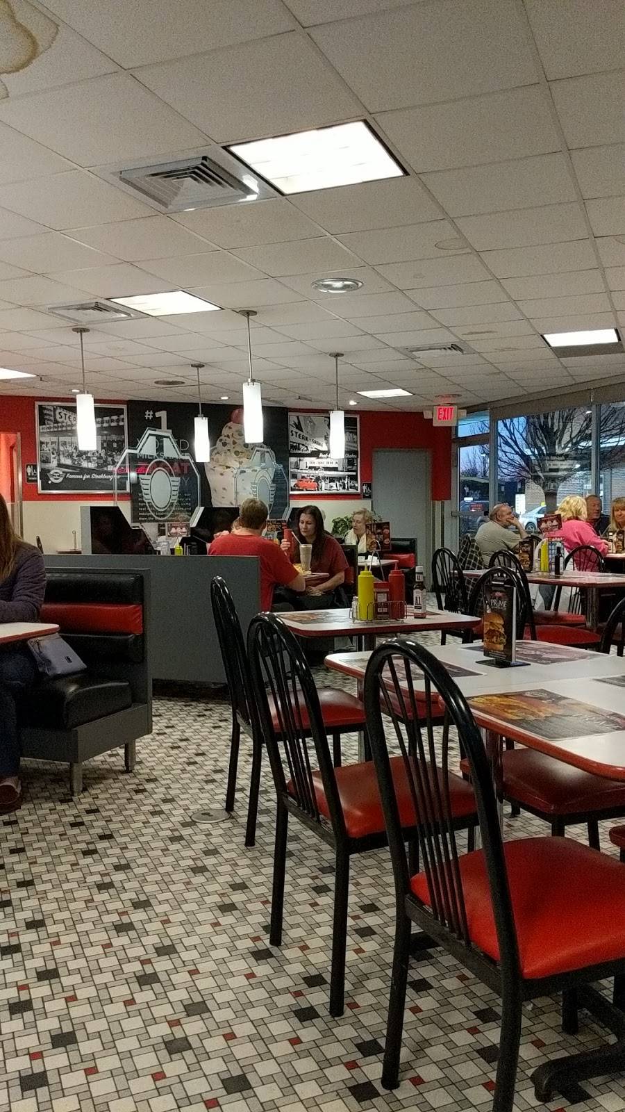 Steak n Shake | restaurant | 1066 N Henderson St, Galesburg, IL 61401, USA | 3093060238 OR +1 309-306-0238