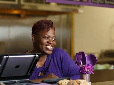 Aunt B’s Country Kitchen | restaurant | 2300 W 4th St, Chester, PA 19013, USA | 4844746779 OR +1 484-474-6779