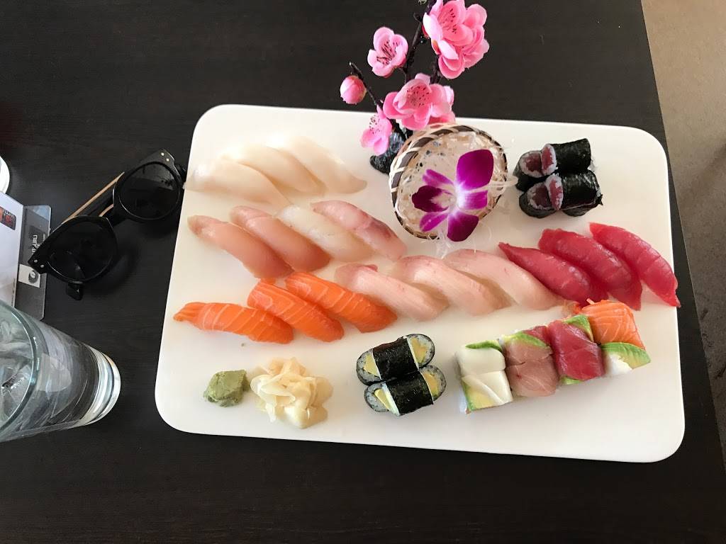 Okinawa Sushi | restaurant | 11985 Washington St, Northglenn, CO 80233, USA | 3039208880 OR +1 303-920-8880