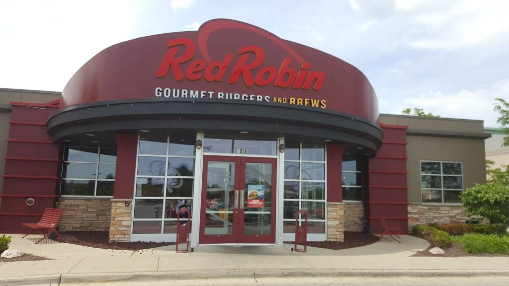 Red Robin Gourmet Burgers and Brews | restaurant | 7050 Carpenter Rd, Skokie, IL 60077, USA | 8476747050 OR +1 847-674-7050