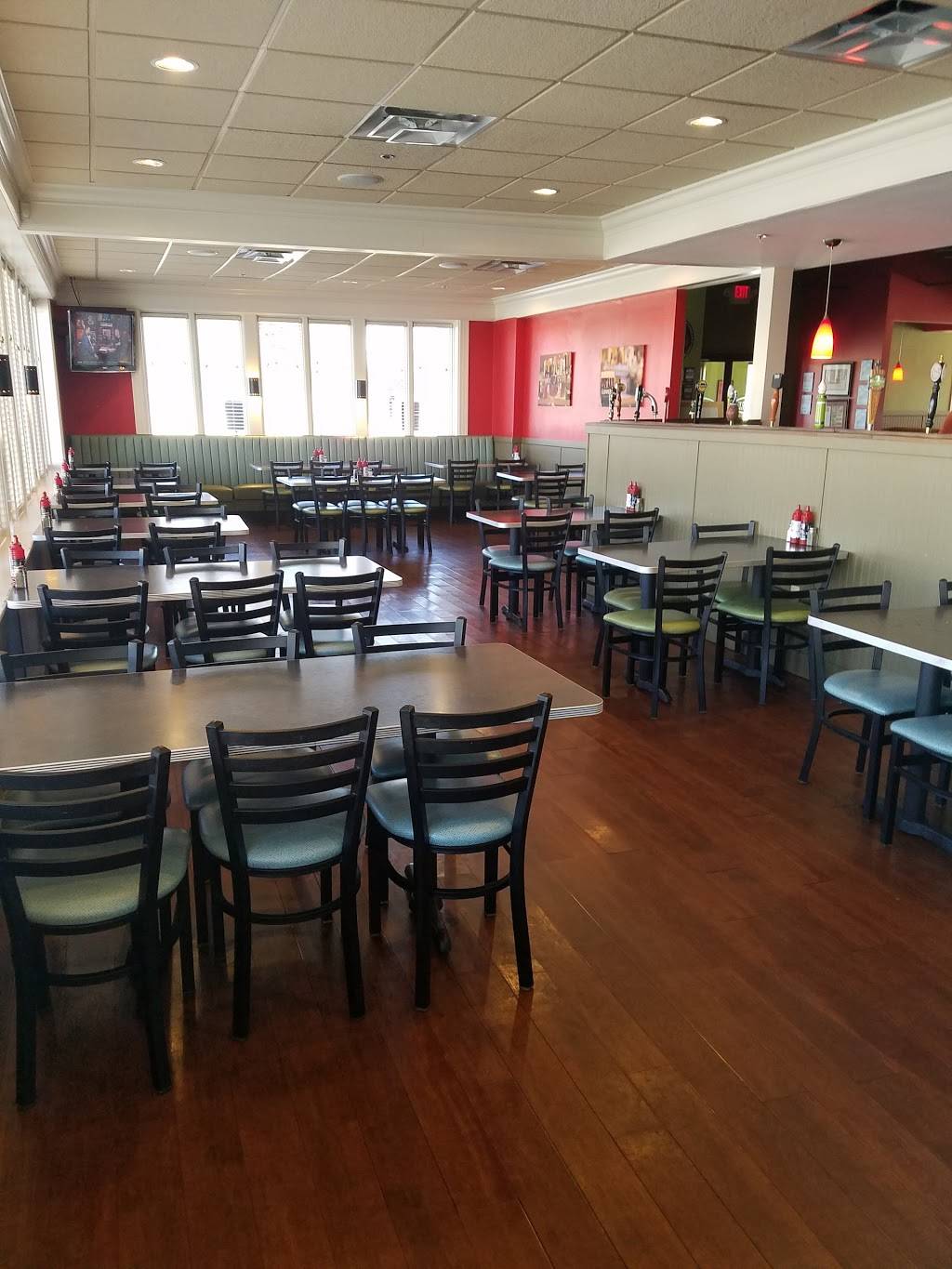 Flipdaddys Brilliant Burgers & Craft Beer Bar | restaurant | 12071 Mason Montgomery Rd, Cincinnati, OH 45249, USA | 5136772337 OR +1 513-677-2337